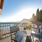 Sea La Vie