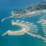 Sea La Vie