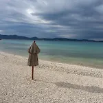 Sea La Vie アパート Sukošan