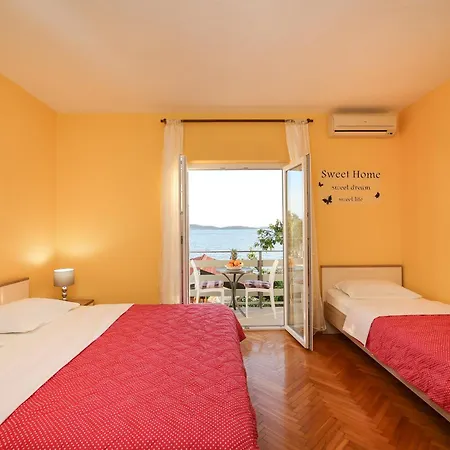 Holiday Home Sea La Vie *