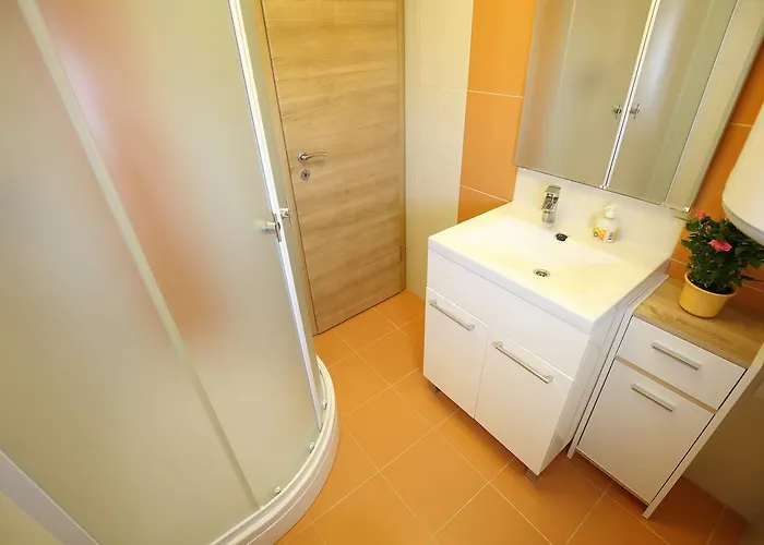 Apartments Children's paradise * Sukošan