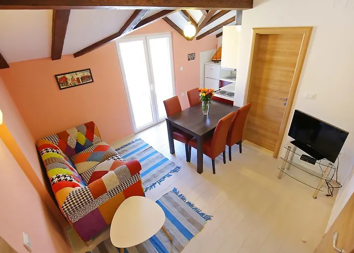 Apartments Children's paradise * Sukošan